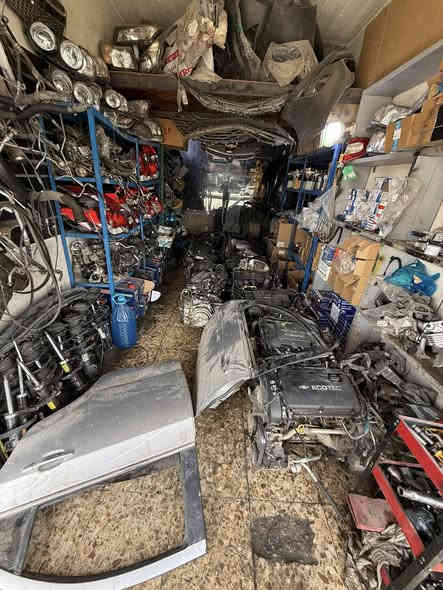 السلام عليكم وصول وجبه محركات + كير 
كروز 
سونك
كوينكس
تراكس 
تيران
موقع صيانة السيارات 
عنوان بغداد شيخ عمر مجاور كليه علوم إسلامية 
*********** 
🔧🚬
