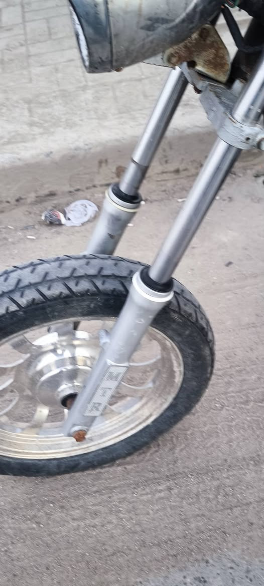 كلك كلك للبيع ماعايزه شي مكينه جديده، تواير اكسن دبلات امامي كله نضيف شاصيه نضيف بيه لحيم بسيد بالضلع جوه الستيرن مو بالرگبه مناسبه وخير من الله تراي وين ما تريد السعر 650،،،،رقمي ***********
