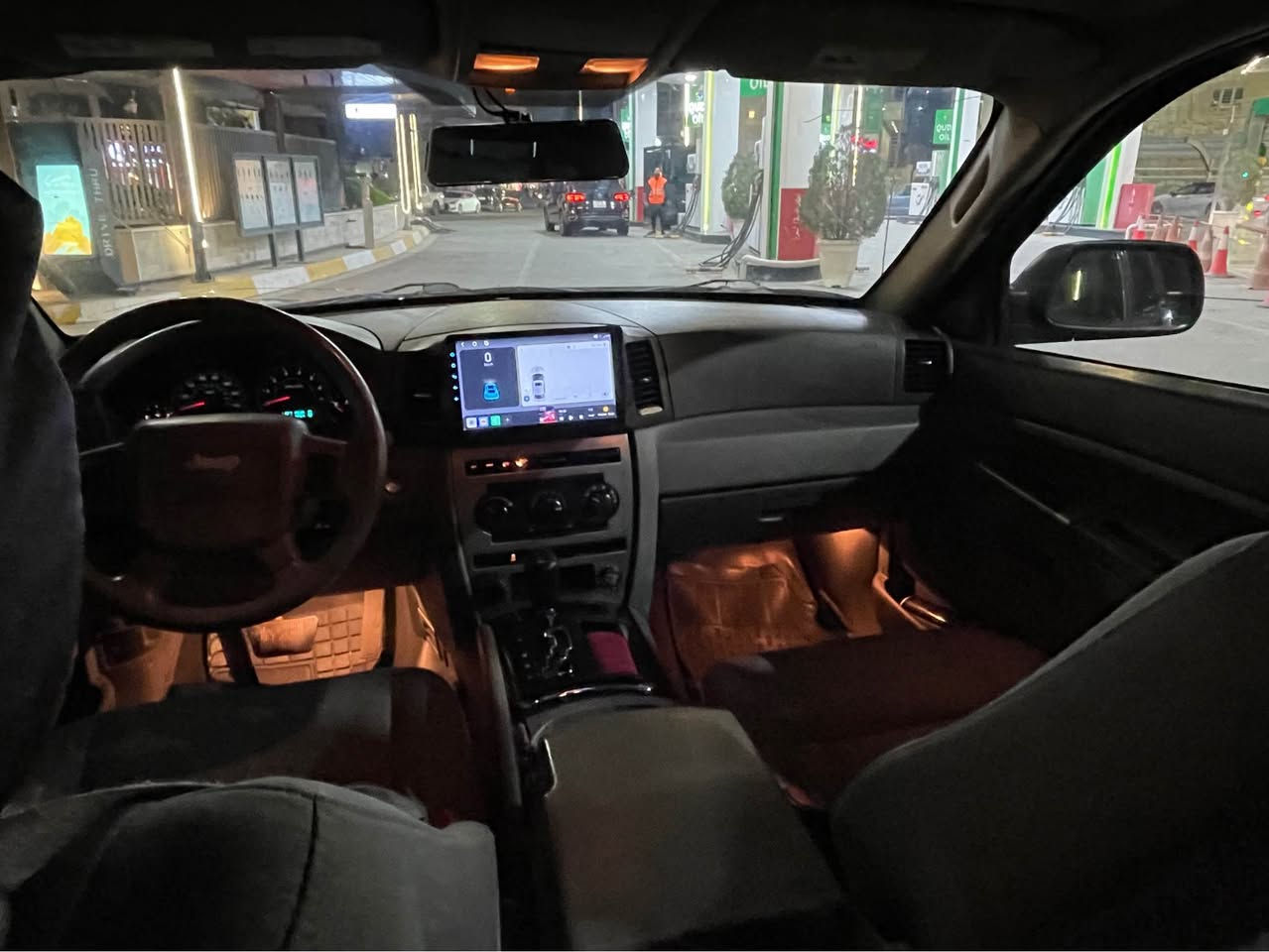 سعر 82 بي مجال
جيب 2007 
فول موصفات بس مو سلايت
محرك 6 شرط لا صرف ولا بخار 
كير شرط 
صدر امامي خلفي جديد 
كهربيات كامل شغال 
بيه قطتعن صباغ وقطعه تبديل بلادي بدون دواخل بدون ظرب شرط 
سنويه رقم جديد شرط تحويل وكاله
سيارة حيل نظيف ما بيه نقص ربع دينار  
مكاني كركوك 
*********** كركوك, العراق
