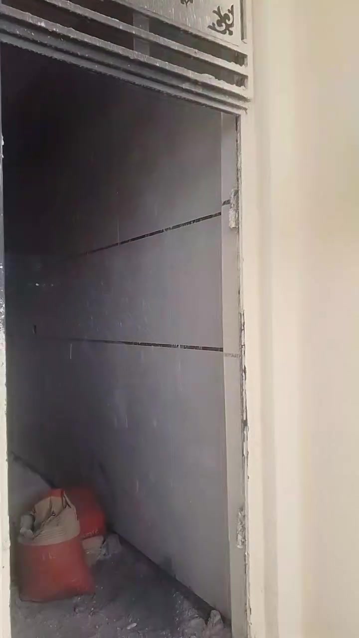 بيت البيع مساحته 230 بسيد جميل سعره 55 الا تصال ***********
