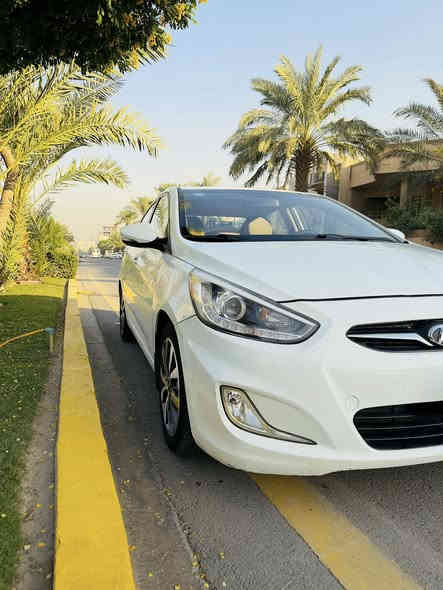 اكسـنت خليجي 2015 
فول مواصفات ⭕️ 
رقم بغداد 
ماشيه 112 
كفالة من الصبغ وبيها غمازه بلقماره خفيفه متبين 
السياره مناقصة ايشي وخير من الله 
السعر 110 - مكاني بغداد الكرخ 
للاستفسار : ***********
