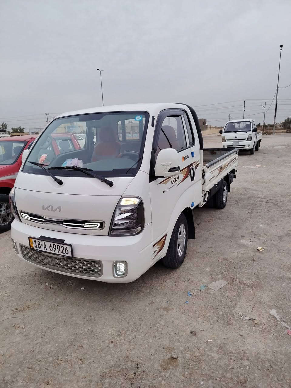 السلام عليكم كية موديل ٢٠٢٤ ماشية ٣٩ كفاله عامه السعر ١٦٣ بيهه مجال حق الجيه السيارة ما اذب عليهه الف تيرات جدد السياره جديدة مال جناي رقم بابل مداور ثاني يوم الشراي يتصل ***********
