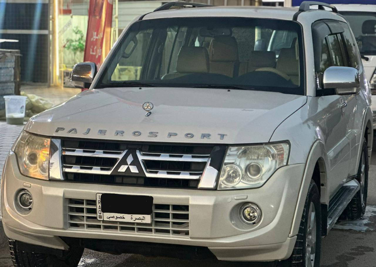 السلام عليكم مسيبوشي 2014حبتور وارد خليجي مكفوله ماعده بارد موضح بل صوره ول باقي مكفول السياره محرك وكير مكفولات حجم المحرك 6اسلندر 3500 مكفوله مواصفات السياراه فتحه طكتين 7راكب 3قطع تبريد حساسات خلفيه فورويل كشنات جلد+كشنات كهرباء ثنين اشاير مري +شفط زراك لايت سبير تعليك وبعد بيها اهواي مواصفات مذاكرهن السياره تبريد حداديه وباتري وتخم تاير وكهربايات كلها كفاله السياره رقمه بصره الماني وبسمنه شرط التحويل السعر 155وبيها مجال للطيبين استفسار علئ هذا الرقم *********** مكان السياره بغداد
