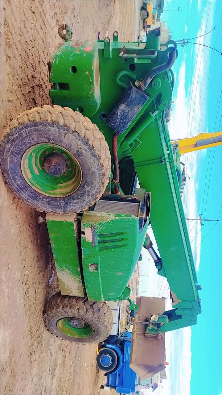 البيع رافعه 14 متر
***********
