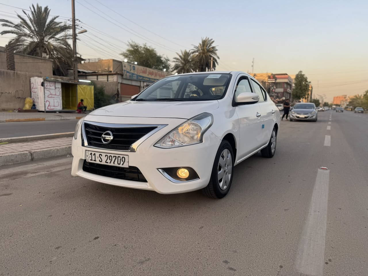 نيسان سني فول 🔵
🩸رقم رقم بغداد 

# السياره كفاله عامه من صبغ وتبديل  وضع شركه ⛔.✅

-----------------------------------------
موديل2023

 ماشيه  69km

السعر  110

السياره جاهزه"""كير محرك  تخم تاير كله جديد ✅

☎️الاستفسار ***********
-----------------------------------
📍بغداد زعفرانيه اربع شوارع 

تحياتي ....     
كلمه طيبه صدقه 🤍                                                     🎗️🥇
