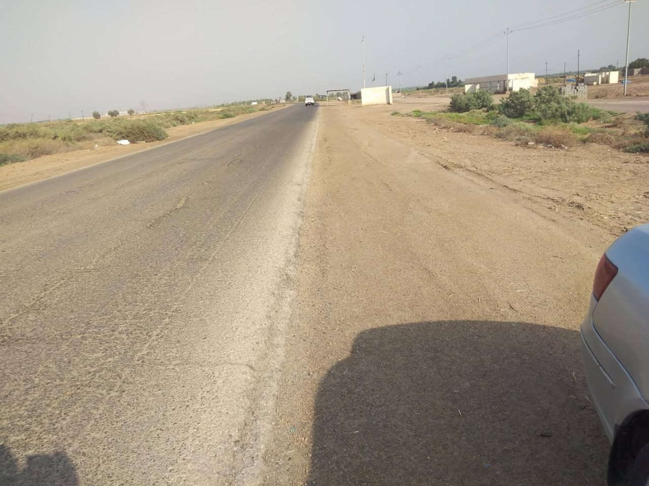 السلام عليكم ارض زراعيه مساحه ٣٠ دونم طابو سند ٢٥ تربه جيده جدا كهرباء اساله وجه شارع ١٢١ متر نهر خاص من دجله ماطورها وحدها تبعد عن دجله ٥٠٠ متر تبعد عن مركز المدينه ١٠ دقايق المكان  سعر الدونم ١٤ مليون وبيها مجال ***********
