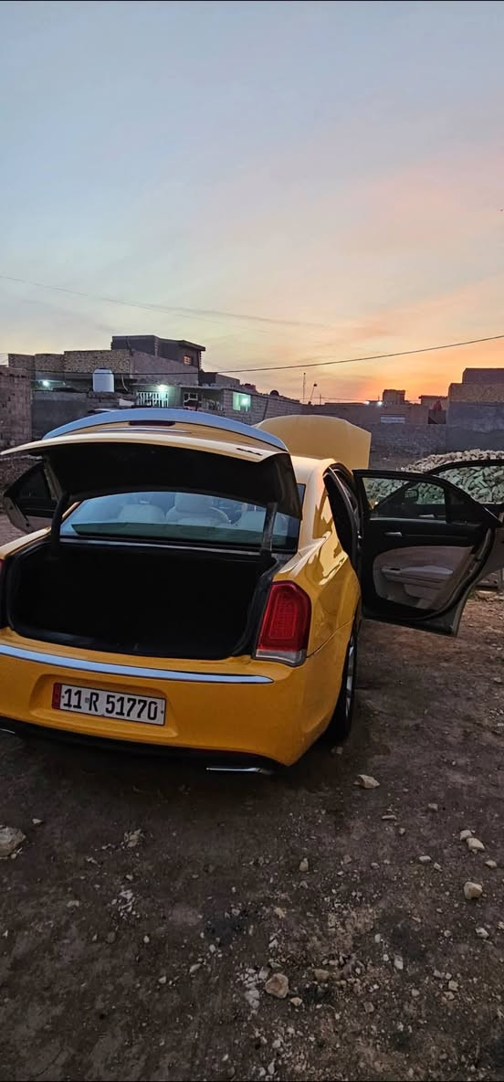 السلام علیکم
اوباما ٢٠١٥ اصل 
رقم بغداد انكليزي بسمي
خطها كوت نجف مصفرة هيئة وغرامات 
حادث امريكا جاملغ وباب جهة الصدر وشبر بداية الجاملغ الخلفي ورى الواقية
مكينة مفتوحة مبدل كازكت كفالة تنقيص و تبخير 
كير جديد حاوية باتري جديد منضومة تدفئة تبريد فريز جديد
ادامة كاملة فيت بم وفلتر وبلكات ونوزلات وبراد جديد
السيارة صبغة جديدة زلغ مابيها ايرباك بردة فقط كفالة لغود وشواصي عضمتها كلش نضيفة ومعروفه بالكوت 
رحم الله والديكم لتكلي امسح منشورك وجايك وتخليني ملتزم بكلام
مكان السيارة واسط مركز/مله رائد ابو هاشم ***********
