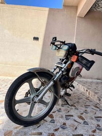 شباب سيفان للبيع كله شغال موديل 2019 محرك نضيف رايده ب٣٥٠ الشراي يجي خ...