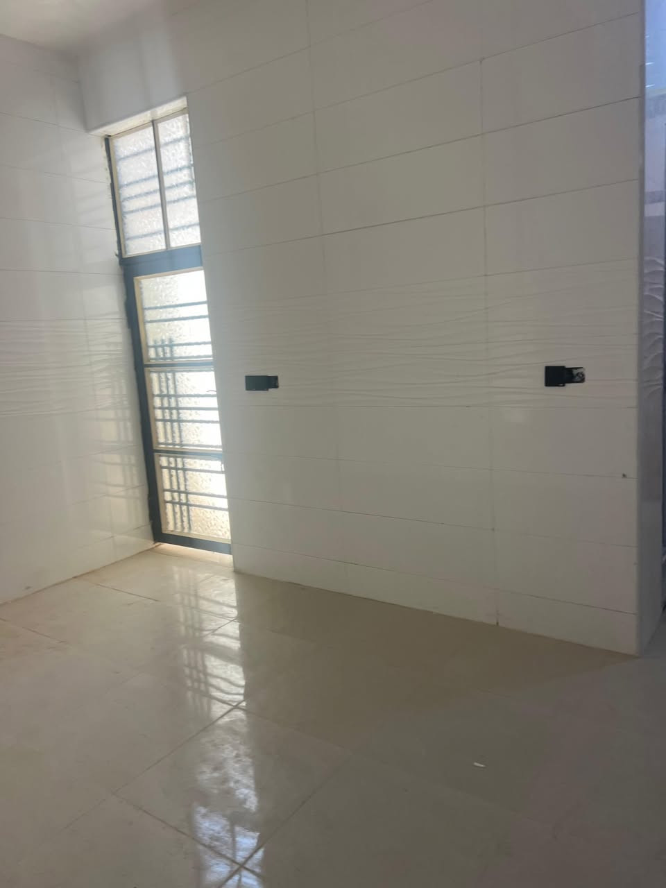 🏡 دار للإيجار 🏡

📍 الموقع: الحلة – خلف البنزين خانة / شارع 80

للاستفسار ومزيد من التفاصيل، مراجعة مكتب #الاعمار_للعقار_والتصميم_والتنفيذ
📌 الكائن في: الحلة – شارع 60 – داخل فرع العميد قيس المعموري – مجاور مدينة حمورابي السياحية.

📞 للاتصال:
☎️ ***********
☎️ ***********

✨ نسعى دائماً لتوفير أفضل الخيارات العقارية بما يناسب احتياجاتكم.
