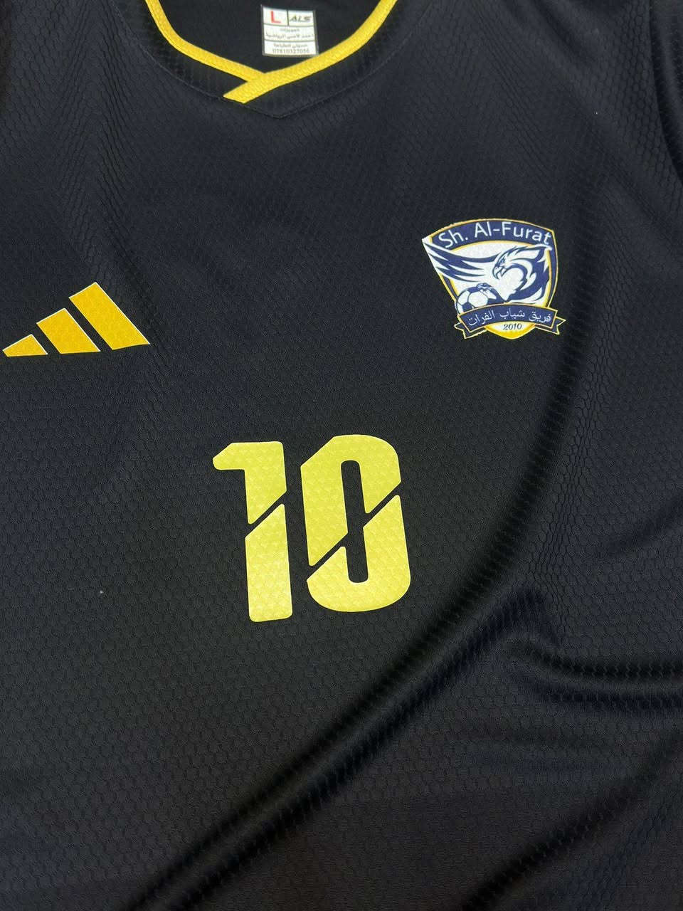 اللهم صل على محمد وال محمد🤲

#القادسيه الحبيبه📍#الصلاحيه   

يستاهلون ⚽⚽ فريق #شباب الفرات  ⚽️⚽️ 

دريس شورت اصلي خامه مثقبه وضمان سنه طباعة شعار قماش 

العنوان النجف الكوفة فلكة الشهرستاني مقابل مأكولات حبايبنا الطابق الثاني لشركة الياسري للهواتف النقاله تجهيزات أحمد لاصي للملابس الرياضيه *********** حسوني
