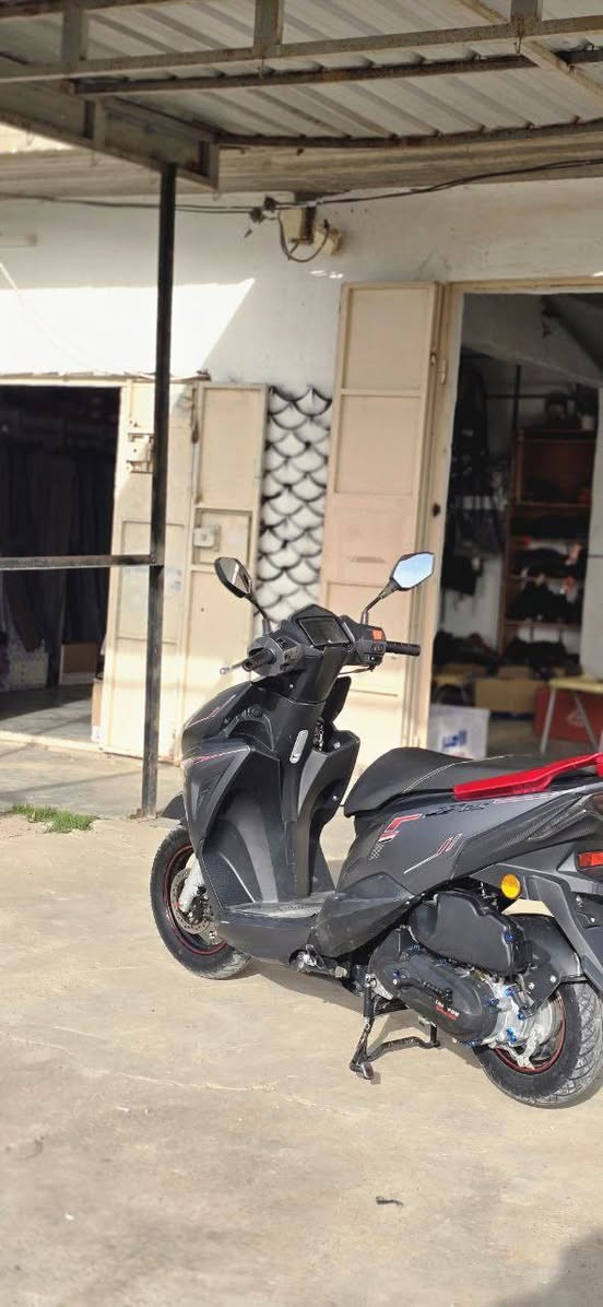 ♦️ سلام عليكم
♦️دراجة شاينك  للبيع فقط
♦️ 🧿سويج عدد 2🧿الون رصاصي 🧿
♦️حجم محرك 125cc🧿
 ♦️الدراجة غنية عن التعرف وهواي موجودة بديالى 
♦️اوراق كاملة 🧿
♦️السعر اتصل وتدلل 
♦️ واسئل على سعرهة بيش الزيرو 😉

♦️المكان ديالى جلولاء شيخ بابا 
 
الرقم بي واتساب بالفيس مامتواجد الشراي يتصل
♦️📞📞📞  ***********📞📞📞♦️
