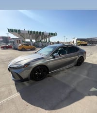 كامري هايبرد • ٢٠٢٥ • ٢٠ الف كم