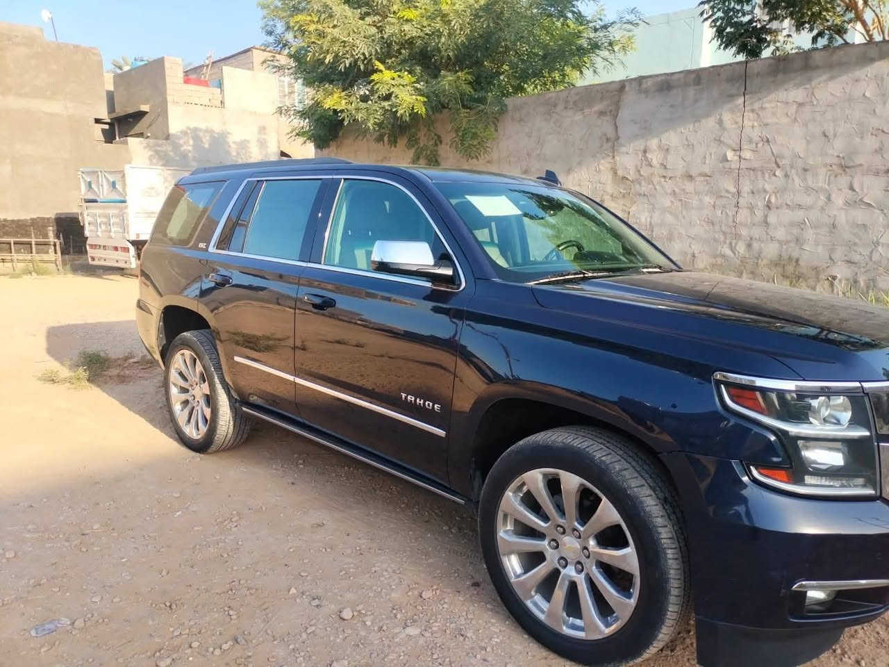 تاهو 2018 LTZ بريميير
✅السعر 🔺💲355🔺 
فئة LTZ بريميير فول مواصفات 1/1
ماشية 135 ألف
وارد أمريكي رقم حلو
حادثها طبلة أمامية بدون إيرباك — صور الحادث موجودة
اللون نيلي
السيارة جاهزة من كل النواحي
صبغ النصف الأسفل لباب السائق فقط (موضح بالسونار)
📞 للتواصل: ***********
#تاهو_2018 #شفروليه_تاهو #LTZ #بريميير #سيارات_امريكية #بيع_سيارات #حراج_السيارات
