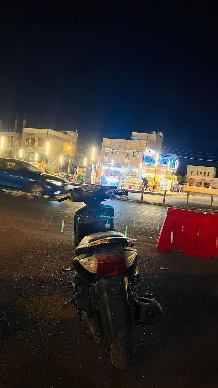 سكنس نثيه كل كفراتهه كامله ومشدودات كهربائيات شغالات السعر ٤٠٠ وبيهه مجال تعال وتدلل للتواصل***********
