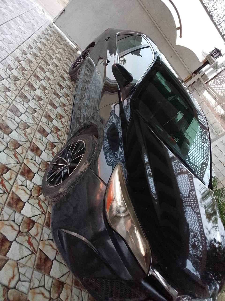 السلام عليكم كامري 16 امريكي للبيع ماشية 170 كيلو متر اربعة ويل فراشة ABS فرامل مانع تزحلق رقم سليمانية جديد اللون نيلي مميز سنوية لل 2028 تحويل مباشر كشانة جلد تحكم ستيرن فول كامرة شاشة بلادية كرسي كهرباء ميكانيك كفالة شرط الفحص حادثها من امريكا فقط بنيد سطحي والجنطة مبدلة بلادية سونار واضح بالصور سيارة عليها ادامة كاملة الف ماتريد صرف مكاني ديالى الخالص  السعر157 وبيها مجال  *********** موجود وتساب الشراي يتصل ويدلل
