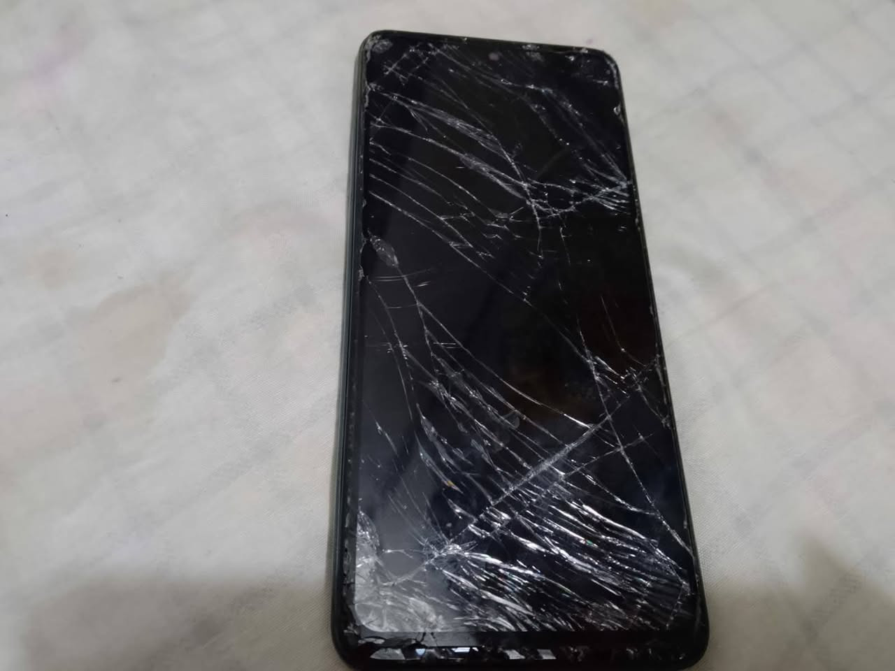 السلام عليكم شباب جهاز كلش نضيف عوزه بس شاشه ب30, ذاكره 128


**إذا كنت صاحب هذا الإعلان وتريد حذفه لأي سبب، رجاءا أرسل رسالة إلى الدعم الفني**