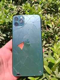 ايفوان ١١بروماكس ٢٥٦ مبدل شاشه وبطاريه خدمه سعر ١٨٠ مكاني بياع 0774977...