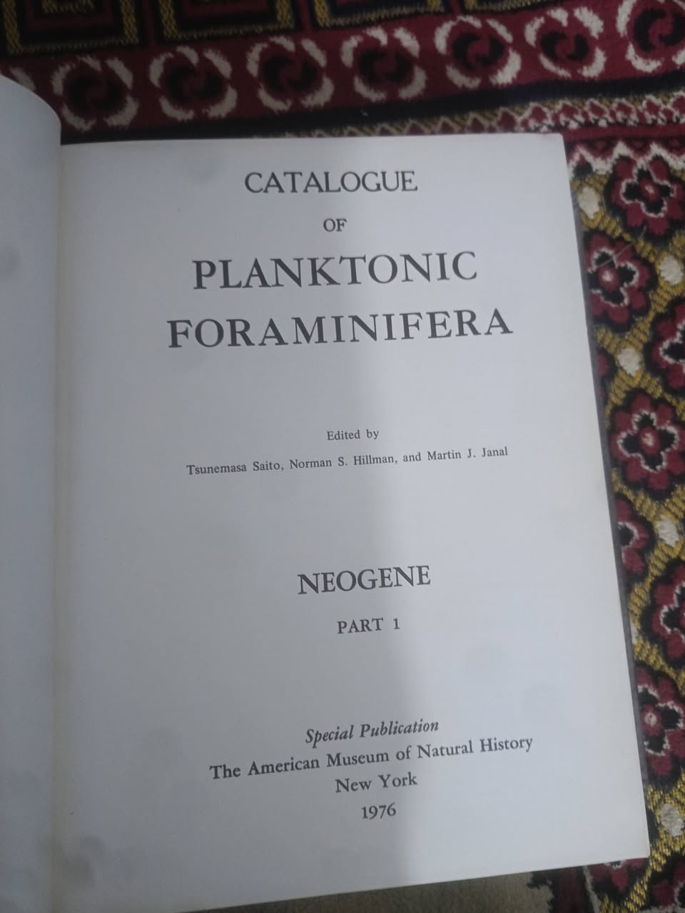 عرض خاص على أهم النوادر
Catalogue of Smaller Foraminifera
من أهم وأندر المصادر والمراجع في علم الـ
Micropaleontology
مهم جدًا بمجال النفط والغاز لأن يُستعمل باستكشاف الطبقات النفطية
9 مجلدات ضخمة 
طبعة 1976 نيويورك 
السعر الكلي 80 ألف مع التوصيل 
متوفر لشخص واحد فقط وغير قابل للتخفيض


**إذا كنت صاحب هذا الإعلان وتريد حذفه لأي سبب، رجاءا أرسل رسالة إلى الدعم الفني**