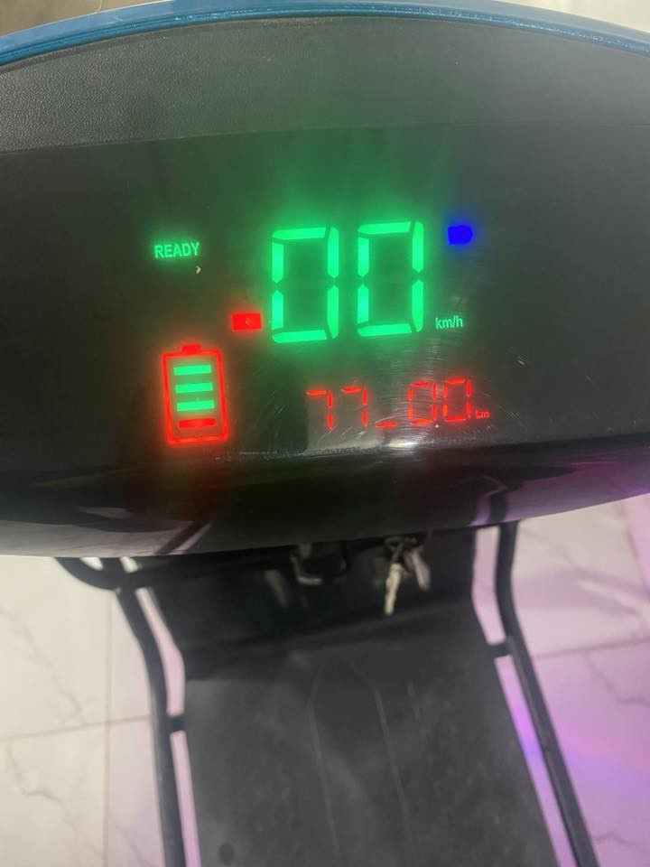 مطور كهربا للبيع ماركة الماسة6 بطاريات اربع گير سرعة قصوى 99 كلو شغال مستعمل اخو الجديد الحجم مثل الايراني  سعر 350 دولار قفل


**إذا كنت صاحب هذا الإعلان وتريد حذفه لأي سبب، رجاءا أرسل رسالة إلى الدعم الفني**