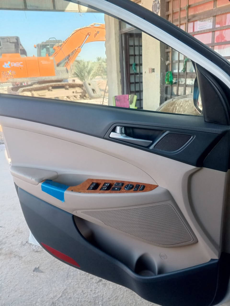 سلام عليكم
توسان ٢٠١٧ خليجي كفاله من الصبغ الضربه والتبديل♏
رقم بابل انكليزي تحويل مباشر
تحكمات جهتين 〰️حساس خلفي♣ كامره شاشه
٣ انضمه قياده
٥ ويل كب☑️ كروم
تبريد قطعتين
مكينه وكير ع شركه
السياره جديده بمعني الكلمة
مانقصه لوبرغي عارضه 👍🏻 وبيه مجال لشراي📞 *********** او ***********
مكاني بابل خيكان الغربي
