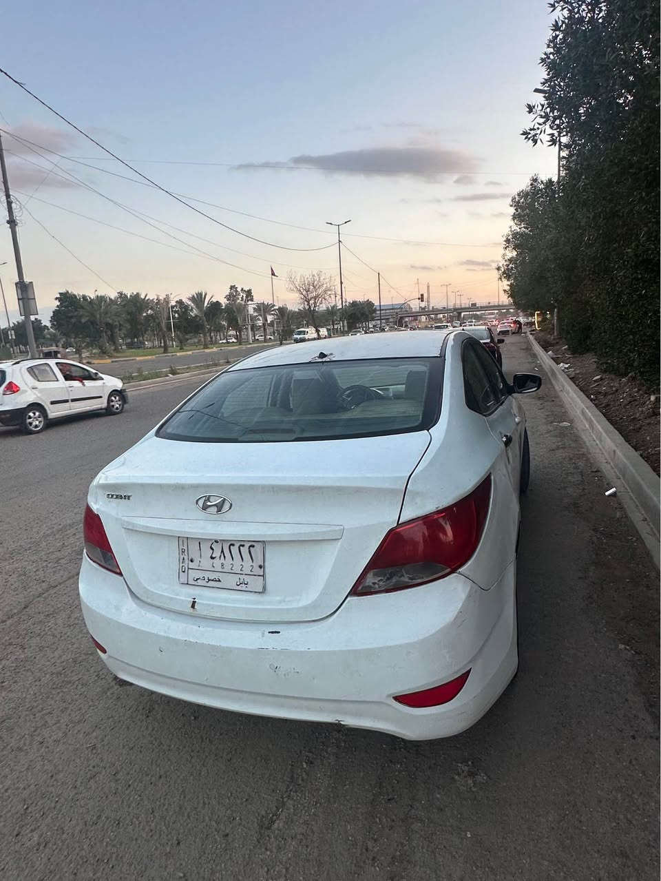 اكسنت للبيع 
موديل 2013
گير ومكينة كفالة محرك 1600 دوش 
تبريد ثلج صدر امامي خلفي جديد 
سيارة بيها گص جنطة وصبغ عام السعر 55 بغداد السيدية 
الرقم 
*********** بغداد, العراق
