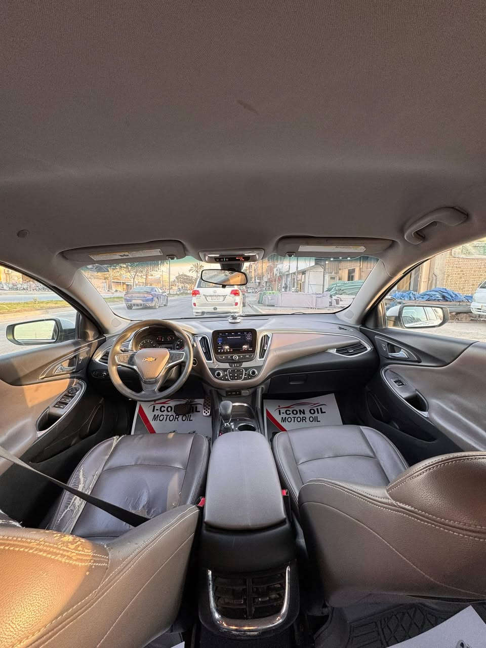 للبيع ماليبو 2021 LT
رقم بغداد معوقين وكالة عامة باسم المشتري
السيارة مصبوغة حزام وحادثهه موجود بالصور
مكينة _ كير _ تبريد مكفولات 
السعر"""" 83 ورقة """""
عنوان كربلاء قرب المستشفى التركي 
واتساب فقط ***********
