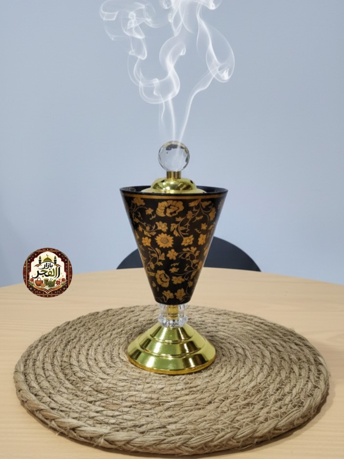 "لأن منزلك يستحق الأجمل، مباخرنا تضيف لمسة من الرقي في كل زاوية."
• "تفاصيل ذهبية ونقوش ملكية.. استمتع بتجربة بخور استثنائية."

بازار الفجر 

#مباخر_ملكية #ديكور_منزلي #بخور_فاخر #أناقة #الشرق_الأوسط.


**إذا كنت صاحب هذا الإعلان وتريد حذفه لأي سبب، رجاءا أرسل رسالة إلى الدعم الفني**