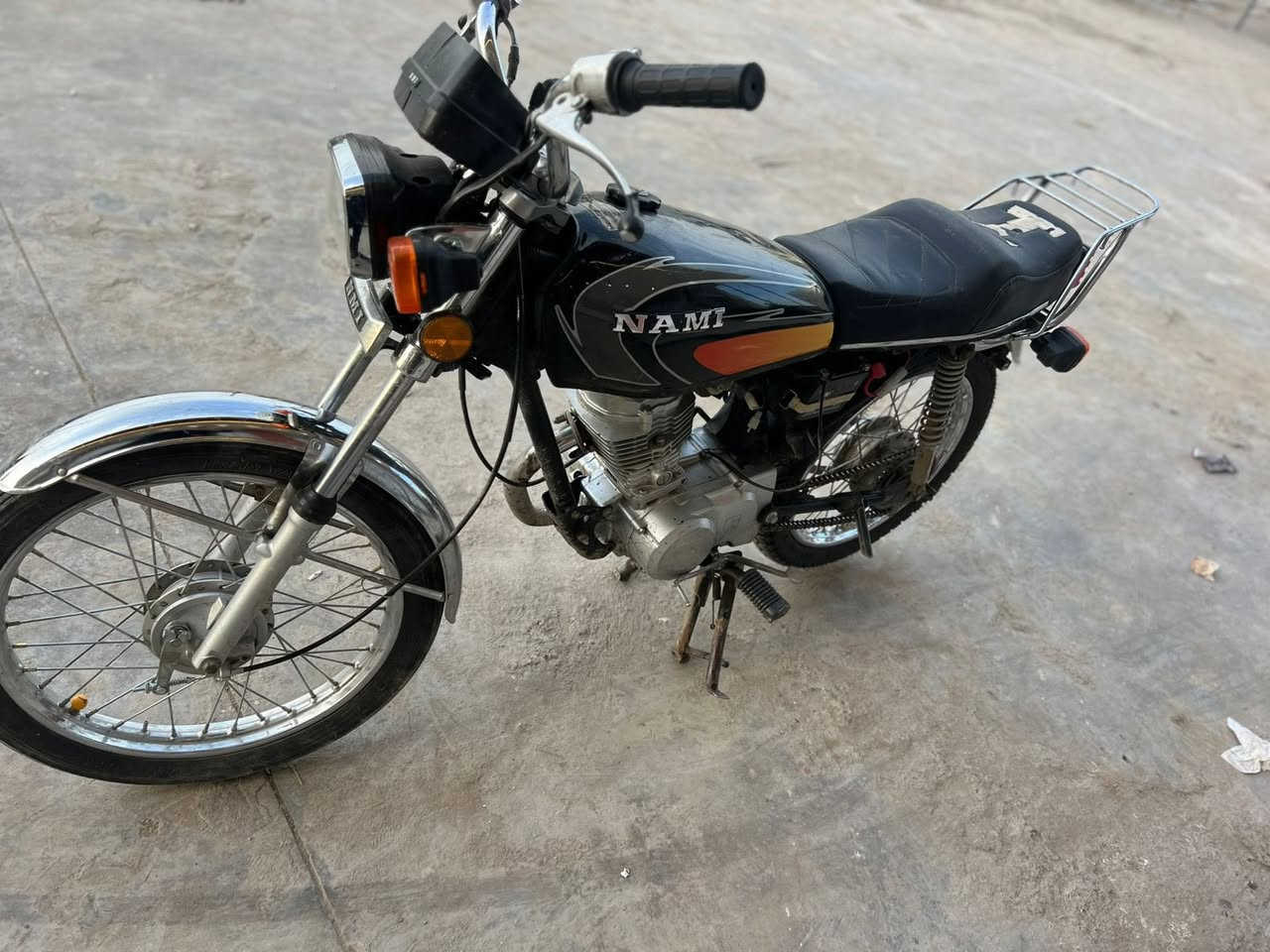 السلام عليكم دراجه نامه تعمير 2025 كامله كبل للشارع دراجه حلوه مابيهه اي نقص مكان دراجه ديالى بلدروز سعر 450وبيهه مجال بسيط مامتواجد على نت ***********
