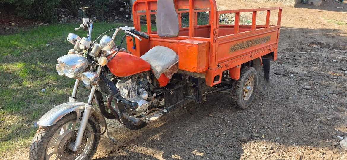 السلام عليكم شباب ستوته للبيع السعر مليون ونص وبيها مجال الاتصال علا هاذا الرقم ***********
