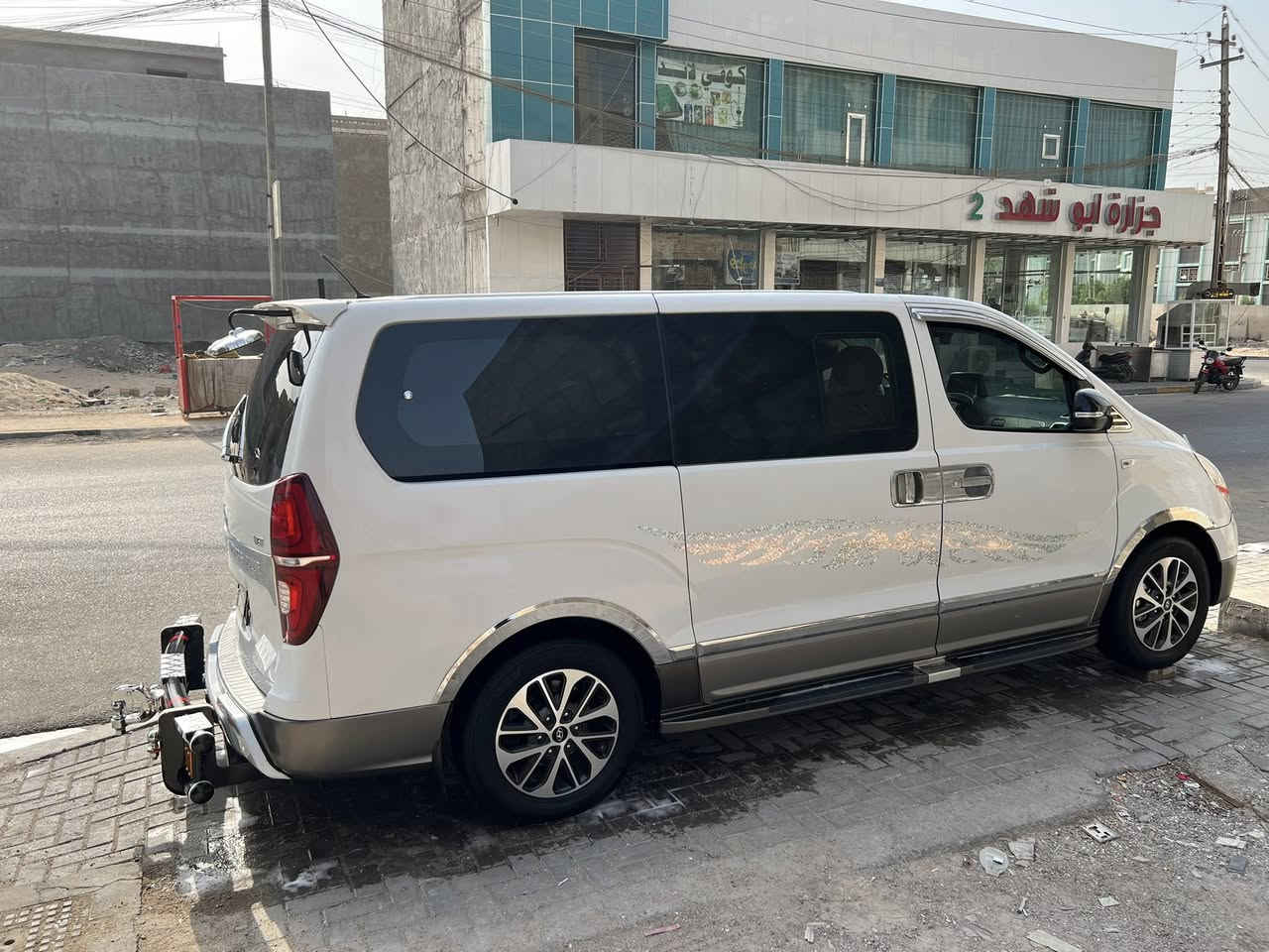 سلام عليكم استاركس 16 ادبلو فول 1/1 مكينه ابلاد السياره كفاله فقط جاملق خلفي رش كوري السياره جديده رقم بصره لاستفسار ***********   عنواني الهارثه السعر 235
