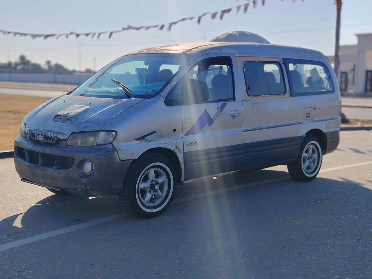 سلام عليكم ستاركس 2002 كير ومكينه ستاركس مفتوح شواصي بلاديات بس واحد معمر لبصفحت صدر سعر 62وبيه مجال لستفسار ***********مكان صويرع
