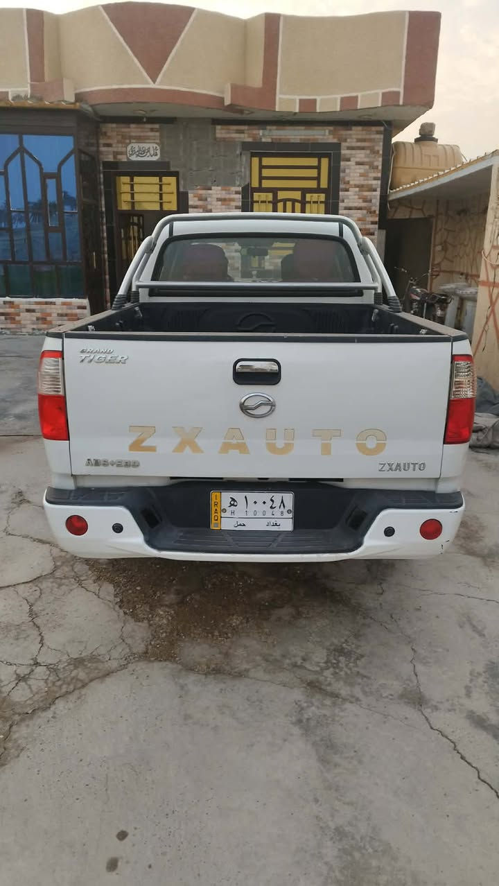 السلام عليكم للبيع موديل 2018سيارة باسمي كفالة عامة رقم بغداد باسمي تحويل شوكت ميعجبك السيارة نضيفة بمعنى الكلمة مال جناي وتترحملي إذا تاخذهة السعر 85وبي مجال حك الجية اتصل غير متواجد واتساب أو فيس ‭0771 811 4056‬
