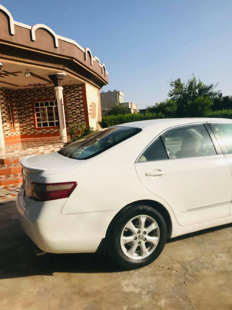 السلام عليكم ورحمة الله وبركاته. 
كامري 2009 خليجي. 
محرك ينقص شي قليل. 
كير شرط  . 
رقم صلاح الدين. 
اني ماخذها قطعتين ابيع صبغ عام. 
السعر 87💲 
اعتذر ما ابيع اقساط 
صلاح الدين الشرقاط 

***********
***********
