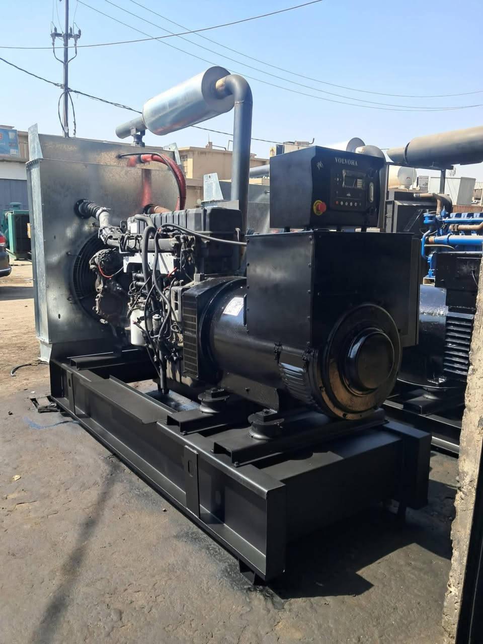 #فالفو D12 حديث
حجم 480 كبير
توليد 250 كيفي   
عنوان فرع الأول ديالى خانقين  
هاتف ***********
***********
