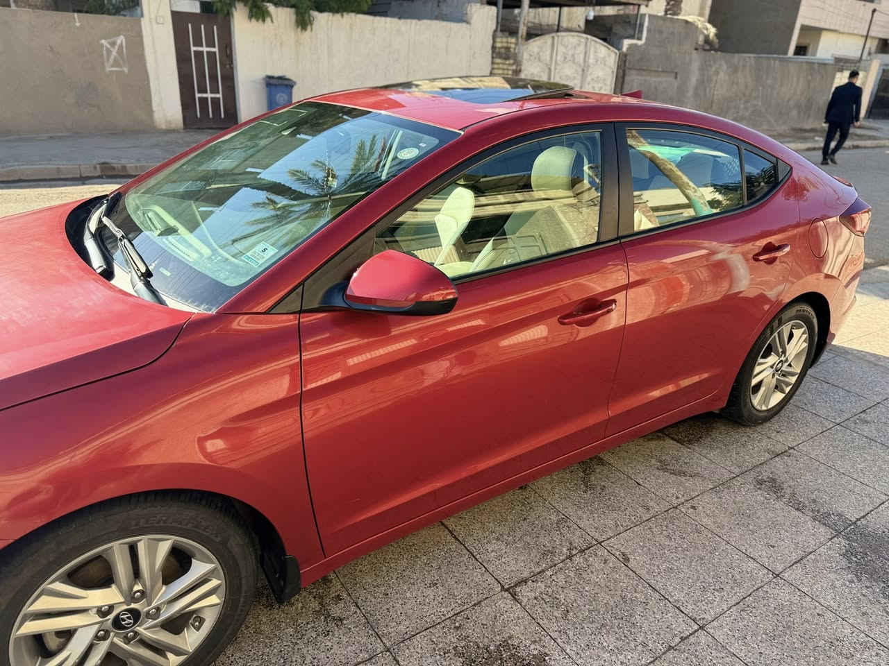 النترا امريكي 2020 رقم اربيل سنوية بأسمي تحويل ثاني يوم
حادث امريكا بنيد +جاملغ فقط
ايرباك الدركة فقط

مواصفات
 بصمة 
فتحة سقف  
سياقة الية
محرك 2000 DOHC
شاشة كبيرة
رادار جانبي
تحكمات ستيرن 
ماشية 40 الف 
كاميرا دوارة 
توقف ذاتي 
ويل كب 16

السعر 143 

مكاني بغداد الدورة 
رقم الهاتف  ***********
