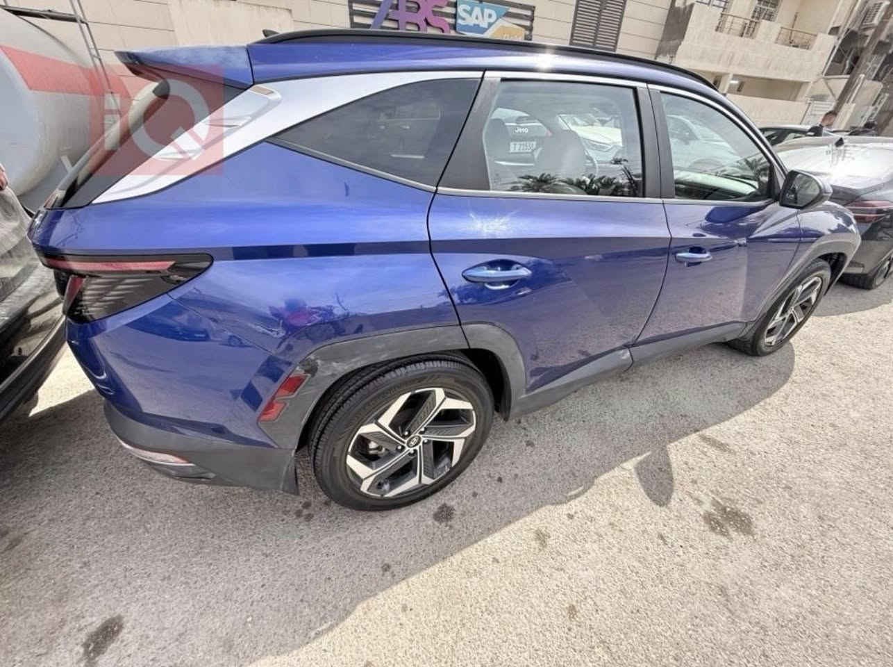 Hyundai Tucson

‏‎هيونداي توسان موديل 2022‏‎

‏‎الضرر موضح بالصور فقط شرط الفحص شاصي كير محرك كفاله

‏‎مواصفات فول مواصفات

فتحه سقف سلايت‏‎

بصمه  

‏‎تشغيل عن بعد 

‏‎رادارات خلفي 

‏‎نقطه عمياء

‏‎رادار جانبي 

‏‎رادار امامي 

‏‎تحديد مسار

‏‎مثبت سرعه وتضرب بريك اوتو اذا اكو سياره امامه(تقلل سرعه)

‏‎قياده ذاتيه 

‏‎انضمه قياده متعدده

‏Sport eco normal 

‏‎نضام نزول جبال (المرتفعات)

‏‎سايد بريك بصمه 

‏‎كشن  كهرباء

حساس بالكشنات الخلفيه وتنطي تبيه بالشاشه اذا نسيت شي بيهم

‏‎كشنات تدفئه 

‏‎شاشه   كبيره +بيه نضام 

‏Car play //aundriond auto

‏‎تحكم ستيرن جهتين 

بعد بيه هواي مواصفات

استيرن تدفئه

ويل حجم الكبير 
العداد:135 كيلو

وبعد بيه هواي مواصفات
بجم كبس على وضع الشركة

تايرات جديدة + ادامة دورية 
السيارة ناقصها فقط بولش و القطعة البلاستك الفوك التاير وينزل تنزل من سعر السيارة 
السعر:194$ 

‏‎

السياره جديدا جدا ولون مميز ازرق

 للاستفسار
*********** او على الخاص
العنوان : بغداد
