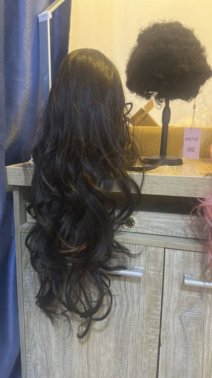 باروكات جديده كل ملحقاتها موجوده وقطعه احلى من قطعه  ليريدها يدخلي واتس  ***********
