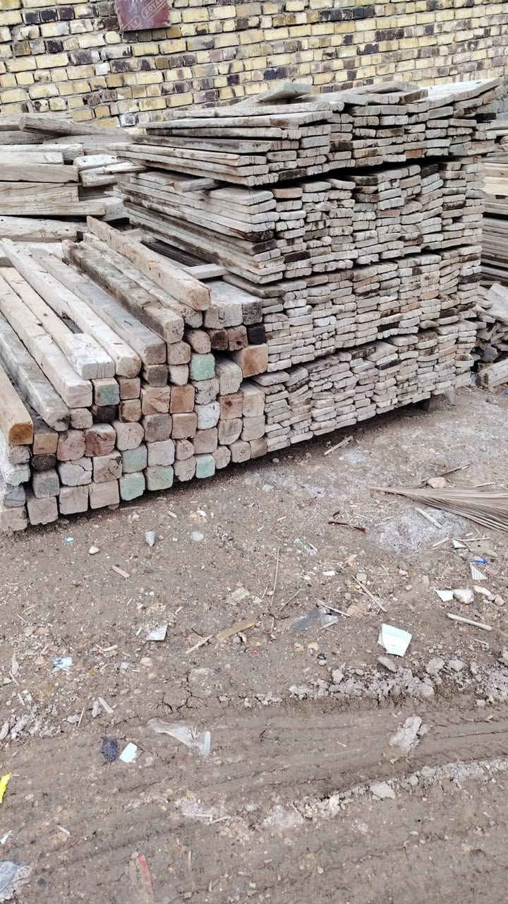 قالب خشب للبيع نضيف العدد 12 مكعب مكاني حله للاستفسار ***********
