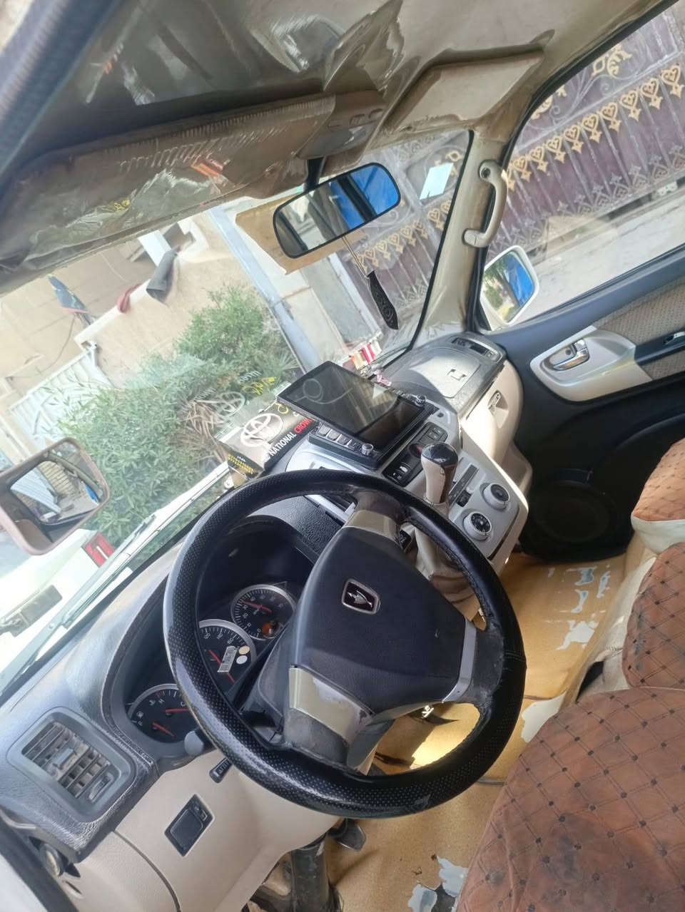 السلام عليكم جنبي اج وان سياره بسمي وسياره ممطلوبه ولا ربع مدككوك شعار بتكمه نازل بسنويه  ومكينه ونجي مجاول ومكينه مكفوله وصدر جديد وتخم  تايرات جدد بيه صبغ لباب لسلايت بدون معجون سعر ٧٨  بيه مجال قليل عنوان بغداد بشعله رقم *********** اني مكلف بنشر باب كهربائي ونشره خلفيه وياه
