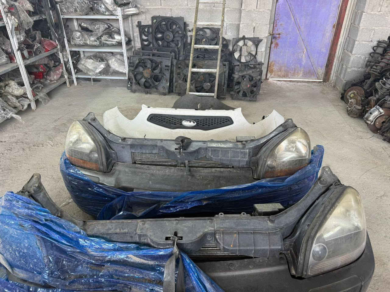 قصه سوناتا وقصه اوبتمه وربع كيئ سبورتنج مديل تسعة وعشره وكيئ بيكانتو وتوسان ربعين الفين وتسعه وعشره عنوان المحل ابو دشير حي صناعي مجاور علي بارد رقم هاتف المحل***********
