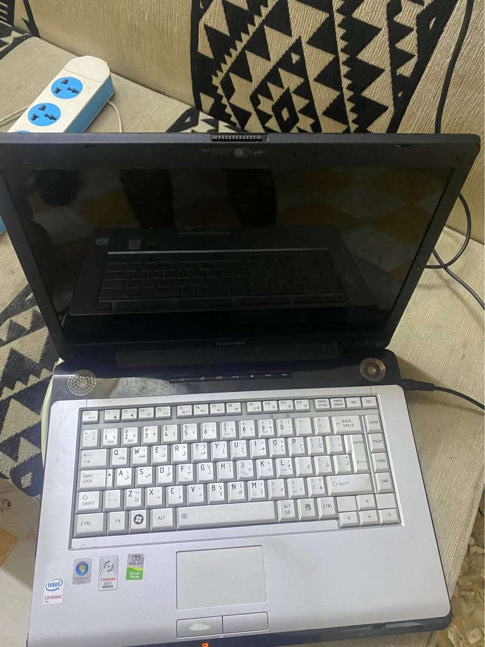 سلام عليكم البتوب ماعارف شنو اسمه او ذاكرته سعره 100وبي مجال مكاني بصره جزيره *********** شط العرب, البصرة
