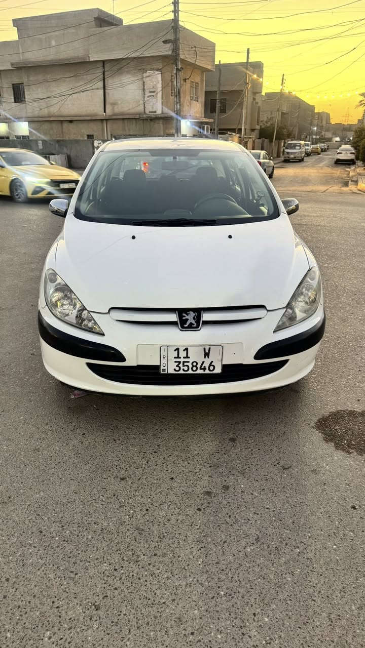 السلام عليكم بيجو موديل 2004سياره نظيفه تخم تاير مكينه كير حداديه  رقم بغداد مباشر التحويل  بيها صبغ الهلال مال جاملغ الخلفي  بدون دواخل. السعر49 مكاني السيديه
***********
