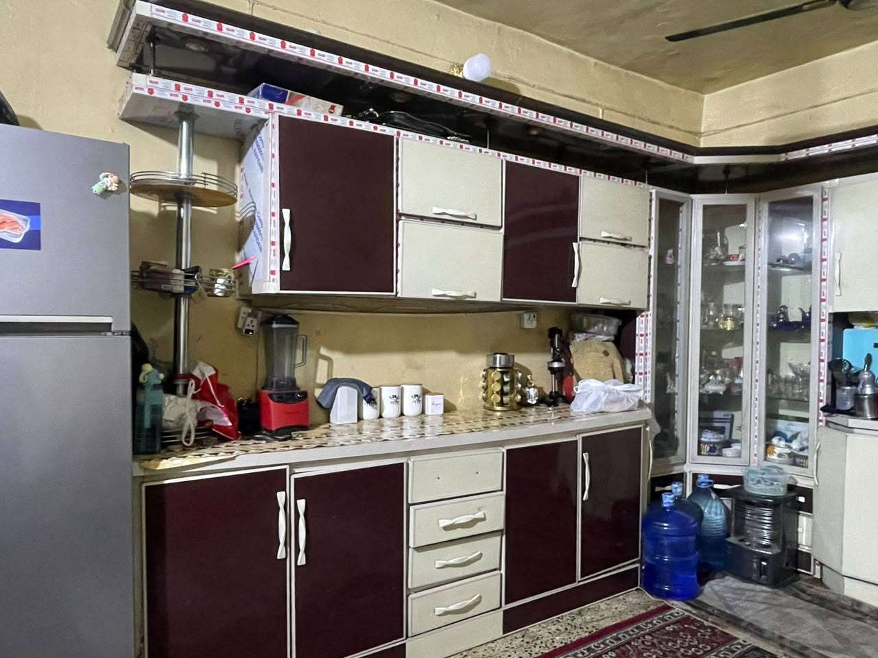 السلام عليكم كاونتر للبيع نظيف مكان حي الجهاد رقمي ***********
