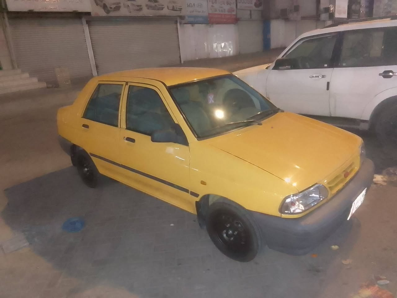 رمظان كريم وصيام مقبول انشالله سايبه للبيع موديل  15 السياره كفالة عامه ماشيه ١٧١ مكاني بغداد الطالبية يم مطعم حبايبنا الاستفسار ***********
