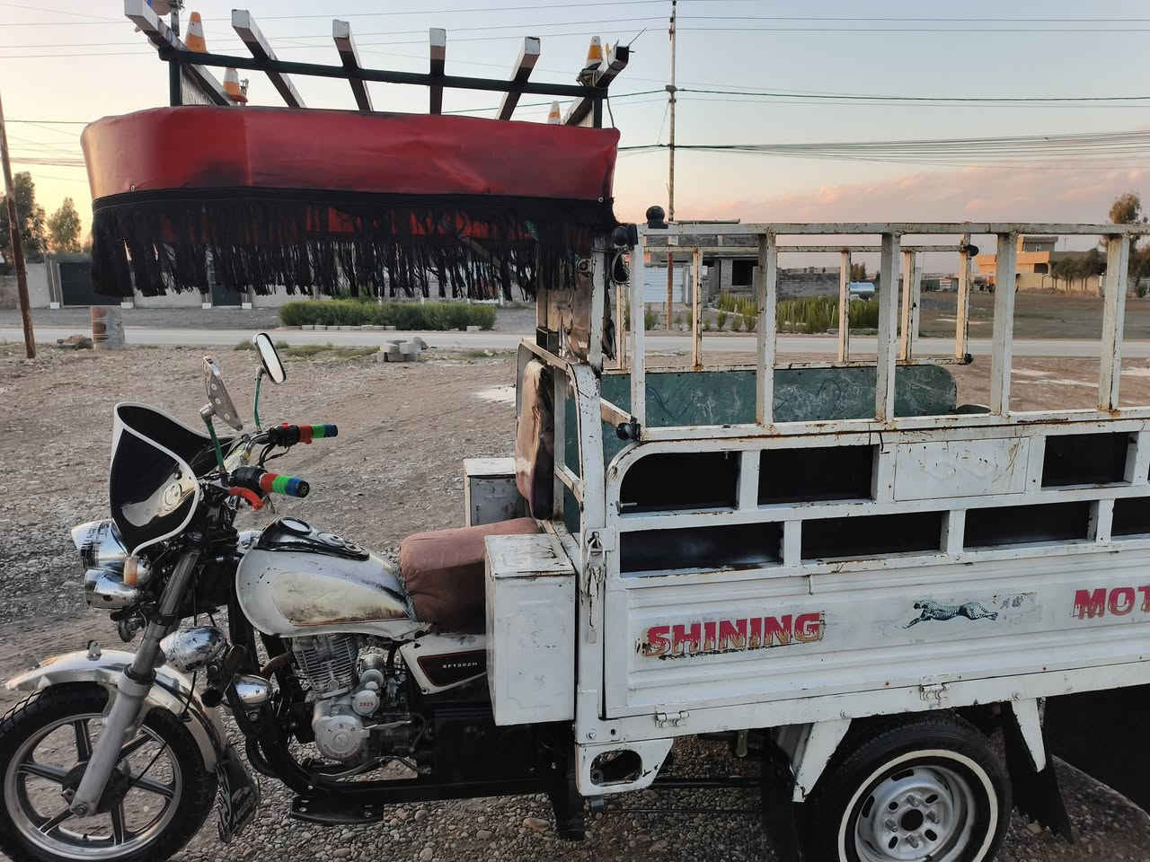 ستوته جمره نضيف تايرات جديد صاصي شرط منفيس بي محرك 25 سعر مليون 350 بي مجال هلي. مو شراي لا ينتصل ***********
