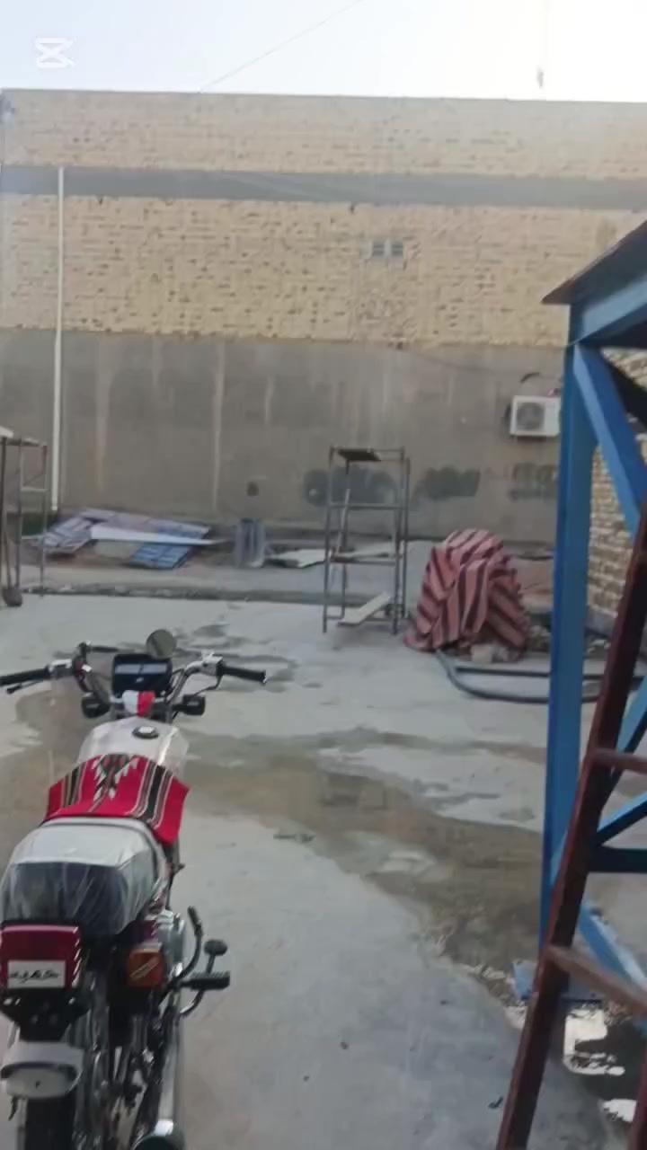 السلام عليكم 
عدي دراجه متياز مديل 23 اوراق اصولي جانت مخزونه كفاله من التفيلس. أي ستفسار خاص والموشراي لا يتعبني بس يعامل وهاذه رقمي /***********
