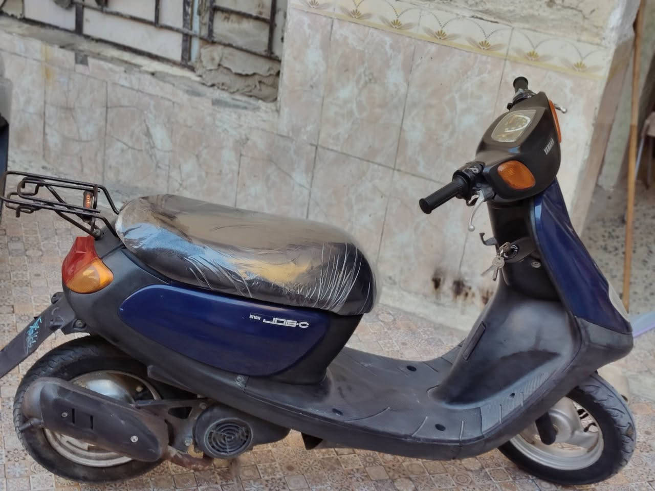 السلام عليكم دراجه منغولي للبيع لون مميز نيلي الدراجه صارله 8ايام من طلعت حاويه مابيه كل نقص الدراجه خير من الله السعر 900 بيه مجال تره صاحبته 1,300الله وكيلكم الاستفسار ***********
