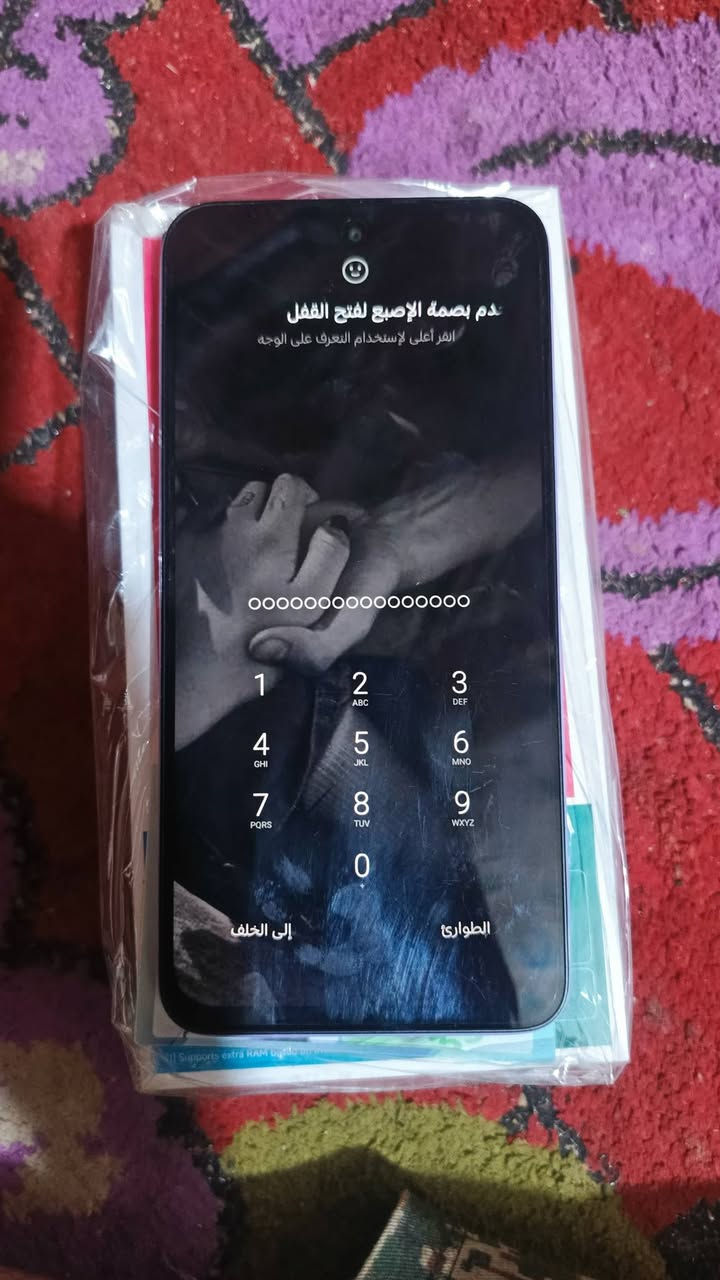 السلام عليكم موبايل ريدمي 15 صار له 15 يوم ذاكرتي 256 نظافه 100% شرط الفحص صوته فول شريحتين رام  ذاكره داخلي 16 مكان ميسان عماره سيد عاشور رقم الهاتف*********** سعر 300وبمجال مشترات ابو 375
