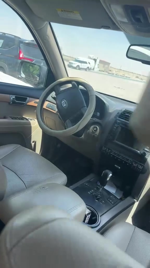 السلام عليكم تم تفصيخ سيارات موهافي خليجي نود اعلامكم تم وصول الاغراض بكافة أنواعها واتساب *********** ويوجد توصيل

