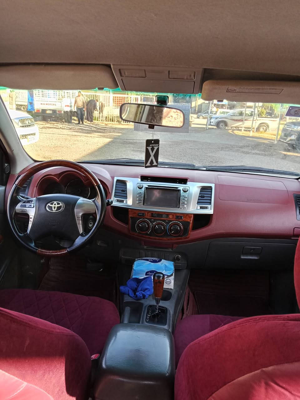 دبل قماره موديل 2014 ديالى انكليزي 
شاصي 19 كويتي  
السعر /175 بيها مجال 
ديالى خان بني سعد 
***********
